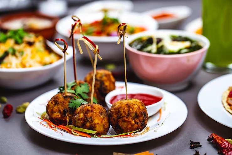 Delicious and budget-friendly tandoori catering in Milan by Dilli Bistro, serving authentic Indian grilled dishes perfect for events and parties.